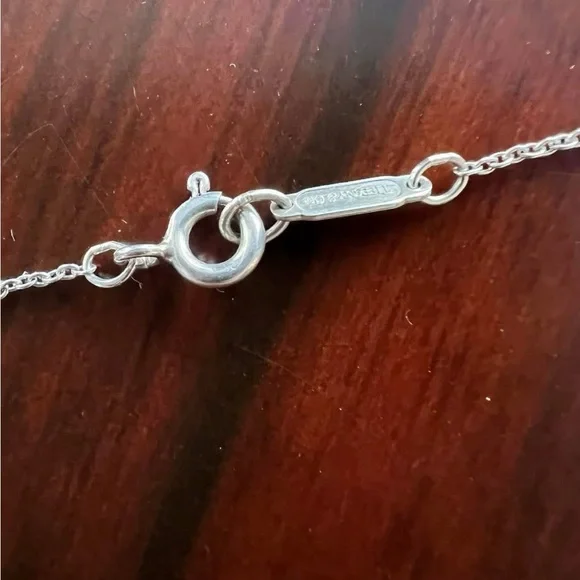 Tiffany & Co Paloma Picasso Loving Heart Sterling Silver Necklace 18” - Picture 8 of 9